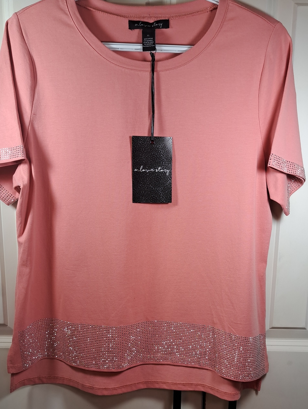 NWT A Love Story Chic Pink Short Sleeve Top with Glitter Accents